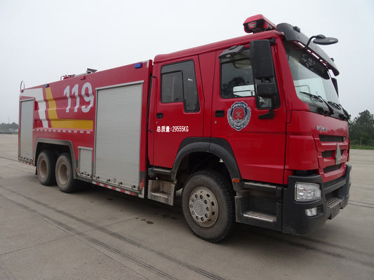 HOWO 6x4 Fire Rescue Vehicle , Large Fire Truck 15000L With Water Foam