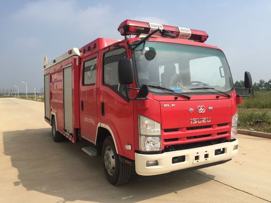 फोम के साथ मिनी 190 एचपी ISUZU 4X2 4000L अग्निशमन ट्रक