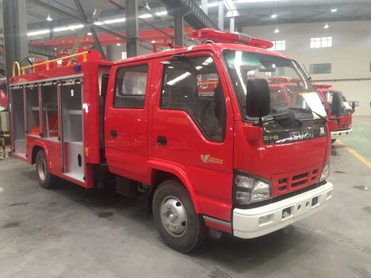 चीन मिनी 88KW ISUZU 2000L फोम जल अग्निशमन वाहन