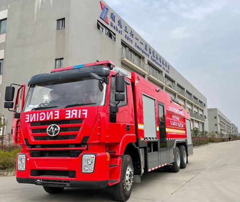 पानी फोम 10000L क्षमता बहुउद्देशीय के साथ IVECO 290HP अत्यधिक टिकाऊ फायर ट्रक